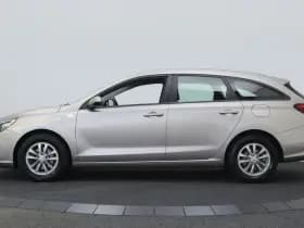 Hyundai i30 thumbnail 6