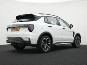 Lynk & Co 01 thumbnail 2