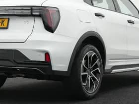 Lynk & Co 01 thumbnail 50