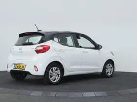 Hyundai i10 thumbnail 2