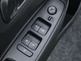 Hyundai i10 thumbnail 21