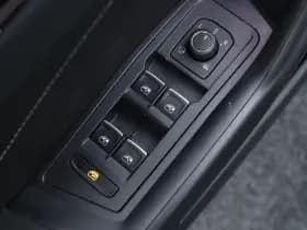 Volkswagen T-Roc thumbnail 22