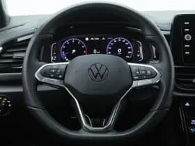 Volkswagen T-Roc thumbnail 25