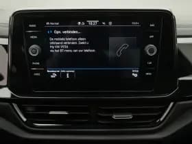 Volkswagen T-Roc thumbnail 35