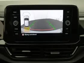 Volkswagen T-Roc thumbnail 38