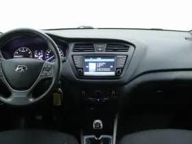 Hyundai i20 thumbnail 19