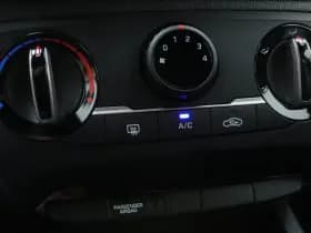 Hyundai i20 thumbnail 36