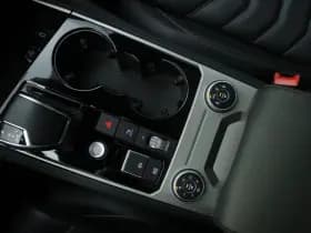Volkswagen Touareg thumbnail 52