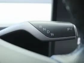 Tesla Model Y thumbnail 28