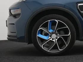 Lynk & Co 01 thumbnail 7