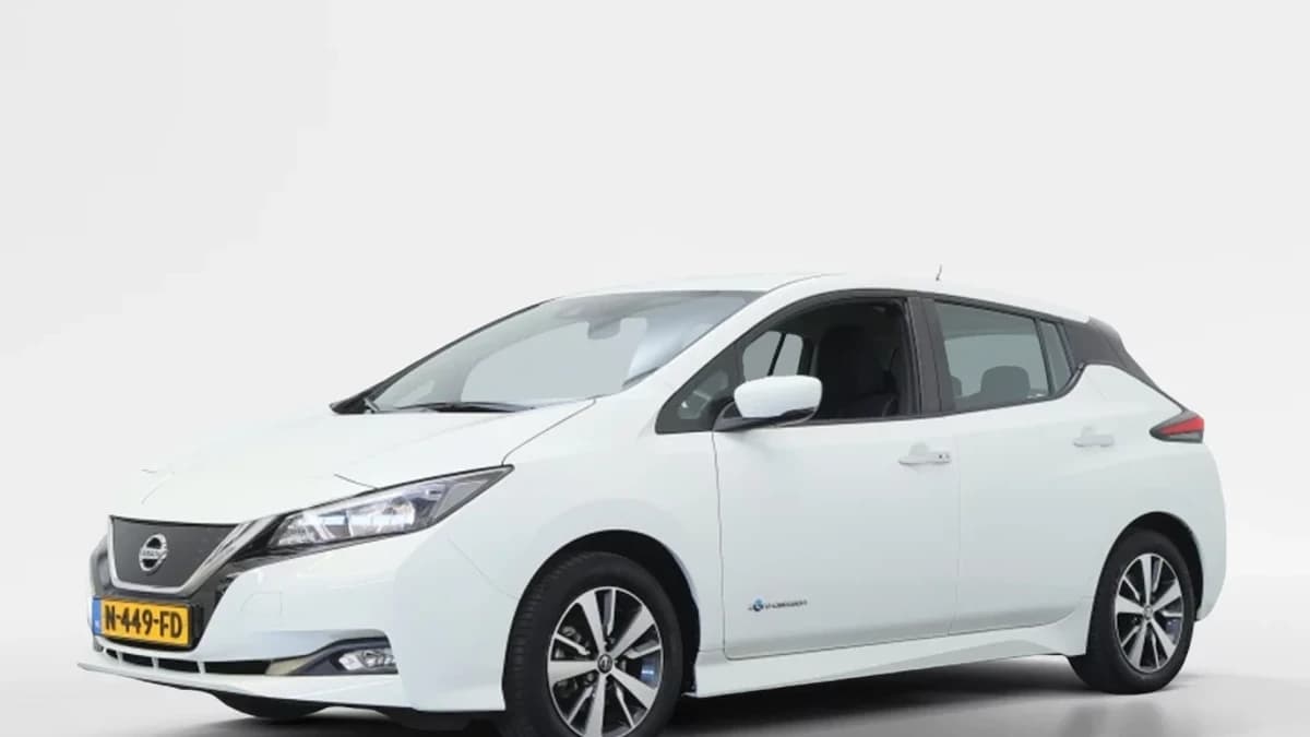 Nissan Leaf — foto 1