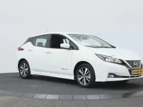 Nissan Leaf thumbnail 12