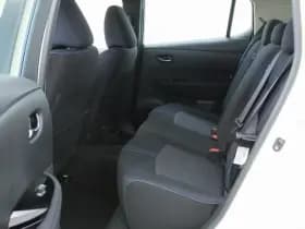 Nissan Leaf thumbnail 15