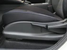 Nissan Leaf thumbnail 23