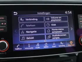 Nissan Leaf thumbnail 36