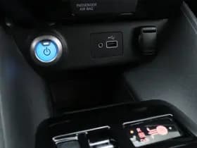 Nissan Leaf thumbnail 39