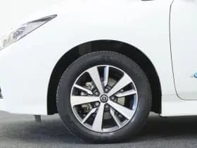 Nissan Leaf thumbnail 6