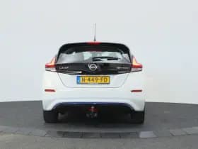 Nissan Leaf thumbnail 9