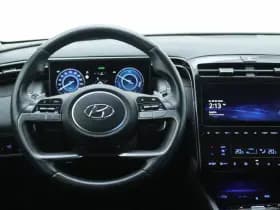 Hyundai Tucson thumbnail 3