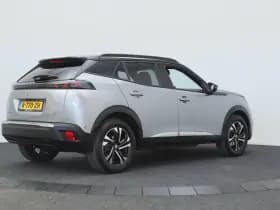 Peugeot e-2008 thumbnail 2
