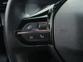 Peugeot e-2008 thumbnail 26