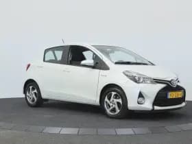 Toyota Yaris thumbnail 13
