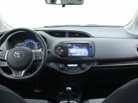 Toyota Yaris thumbnail 18