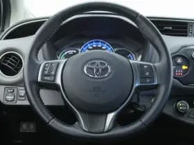 Toyota Yaris thumbnail 23
