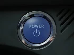 Toyota Yaris thumbnail 30