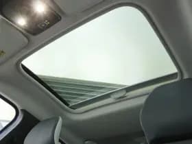 Renault Captur thumbnail 23