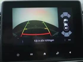 Renault Captur thumbnail 43