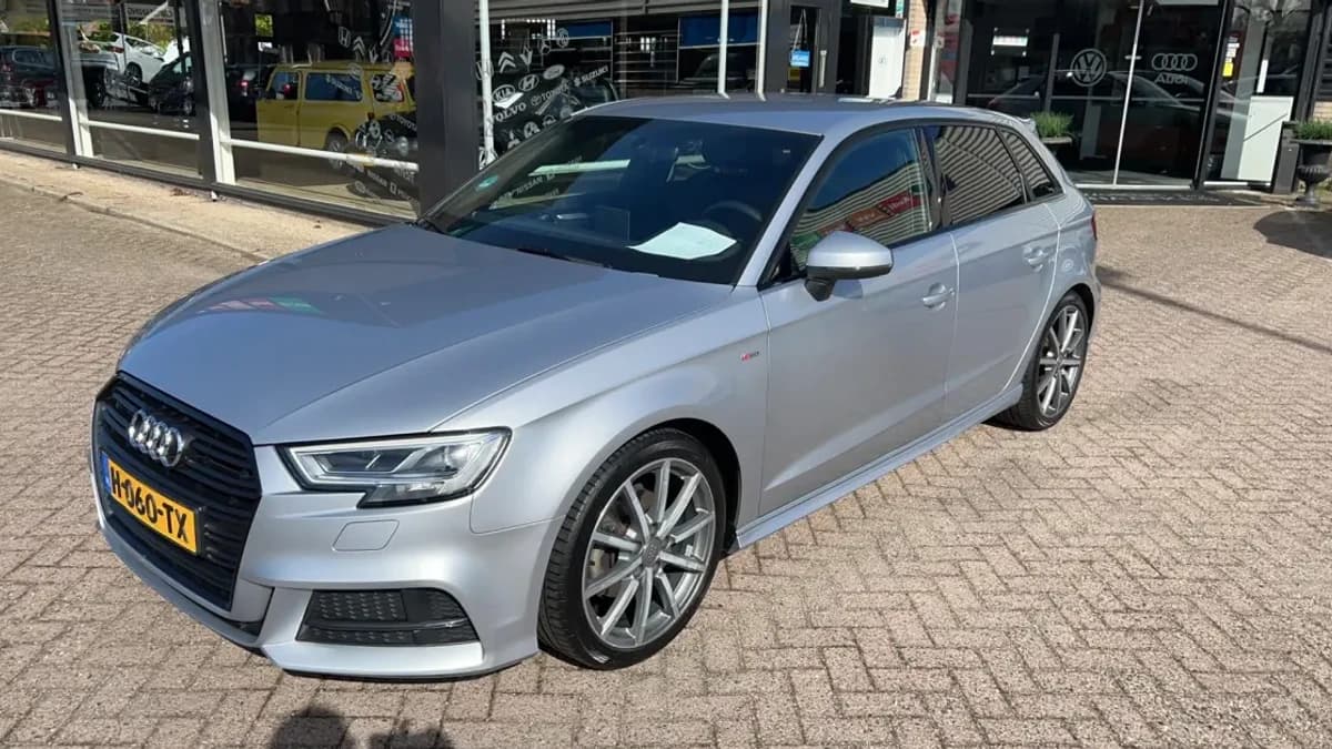 Audi A3 — foto 1