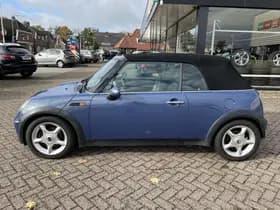 MINI Cabrio thumbnail 2