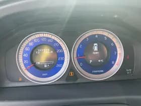 Volvo V70 thumbnail 16