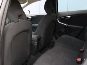 Volvo V40 thumbnail 13