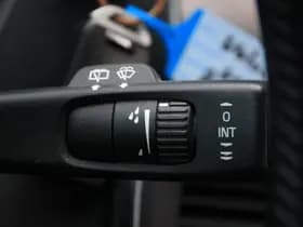 Volvo V40 thumbnail 19