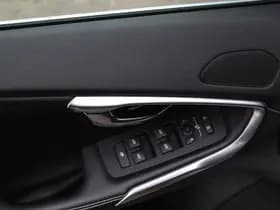 Volvo V40 thumbnail 16