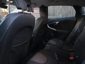 Volvo V40 thumbnail 17