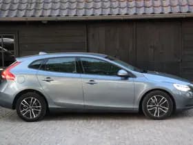 Volvo V40 thumbnail 3