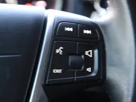 Volvo V40 thumbnail 21