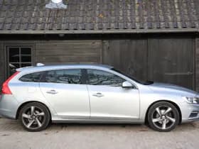 Volvo V60 thumbnail 3