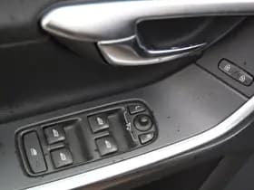 Volvo V60 thumbnail 15