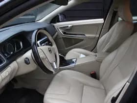 Volvo V60 thumbnail 17