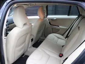 Volvo V60 thumbnail 18