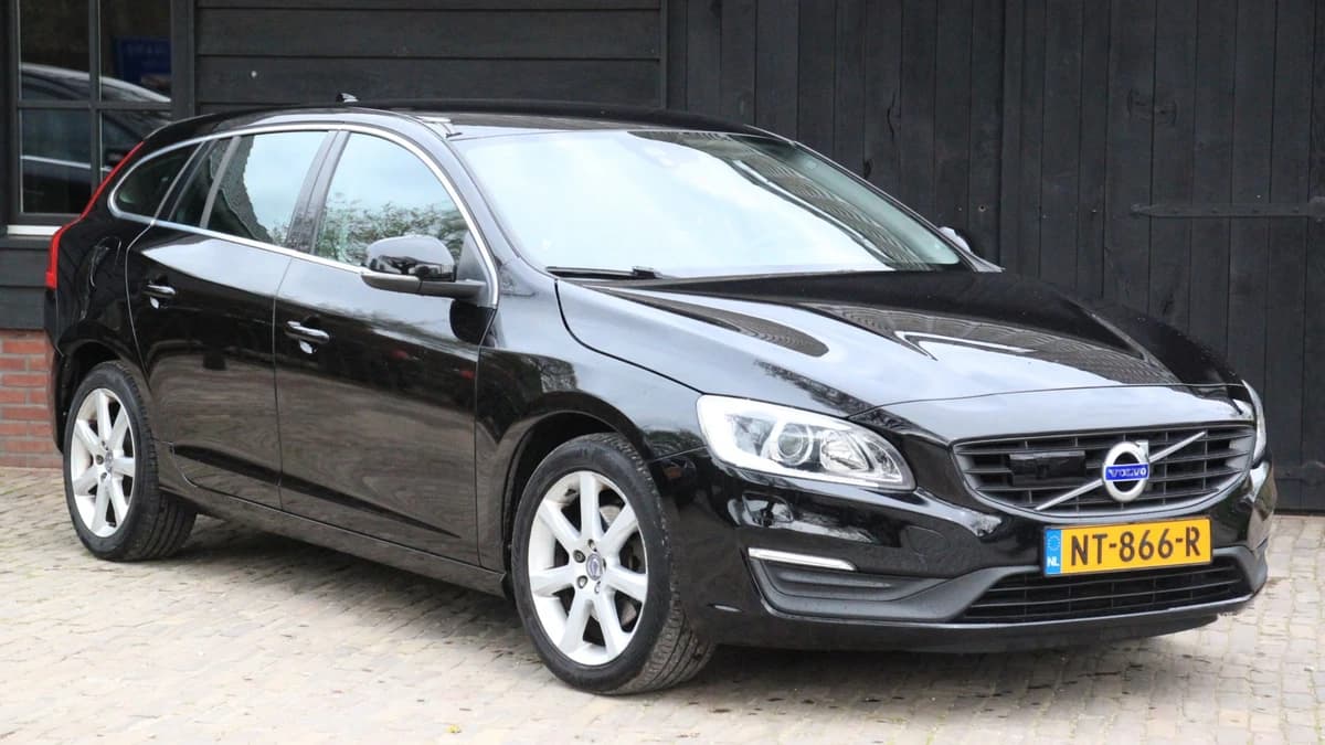 Volvo V60 — foto 1