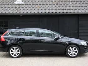 Volvo V60 thumbnail 4