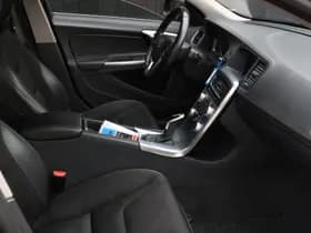 Volvo V60 thumbnail 10
