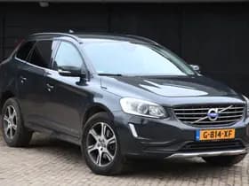 Volvo XC60 thumbnail 2