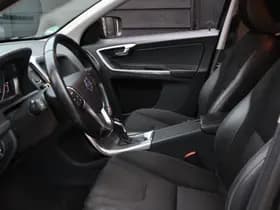 Volvo XC60 thumbnail 16