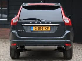 Volvo XC60 thumbnail 5